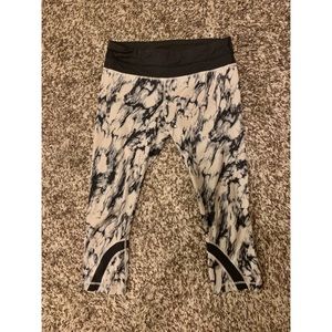 Lululemon Tie Dye Cropped Leggings